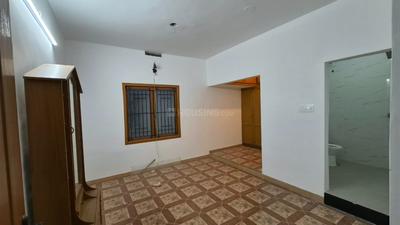 Bedroom Image of 1100 Sq.ft 2 BHK Independent House for rent in Nanjundapuram Coimbatore for Rs. 30000