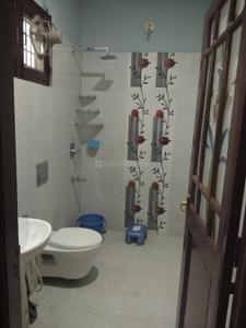 Bathroom Image of 2000 Sq.ft 2 BHK Builder Floor for rent in Channi Himmat Jammu for Rs. 19000