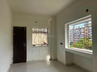 Bedroom Image of 1000 Sq.ft 2 BHK Apartment / Flat for sale in Chinar Park Kolkata for Rs. 4500000