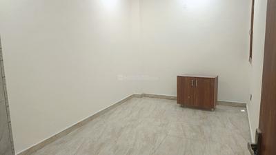 Bedroom Image of 1350 Sq.ft 3 BHK Builder Floor for sale in Vasundhara Ghaziabad for Rs. 8500000