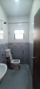 Bathroom Image of 1000 Sq.ft 2 BHK Apartment / Flat for rent in Shivaji Nagar Nagpur for Rs. 25000