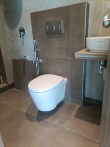 Common Bathroom Image of 1740 Sq.ft 3 BHK Apartment / Flat for sale in Ellora Emerald, Kharghar Navi Mumbai for Rs. 14000000
