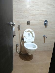 Parth Smit Common Bathroom 4