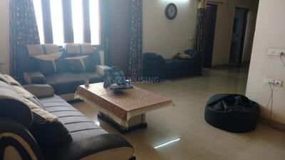 Hall Image of 1950 Sq.ft 3 BHK Apartment / Flat for rent in Ramprastha Pearl Court, Vaishali Ghaziabad for Rs. 48000