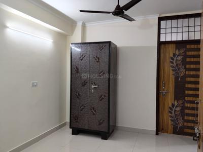 Bedroom Image of 500 Sq.ft 1 RK Apartment / Flat for rent in DDA Sarita Vihar Pocket D RWA, Sarita Vihar New Delhi for Rs. 18000
