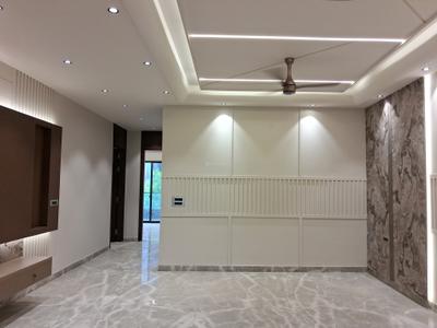 Living Room Image of 2250 Sq.ft 4 BHK Builder Floor for sale in Paschim Vihar New Delhi for Rs. 46000000