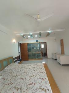 Bedroom Image of 4713 Sq.ft 4 BHK Villa for sale in Thaltej Ahmedabad for Rs. 95000000