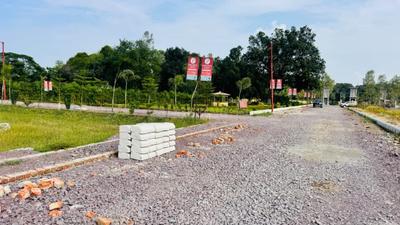 Image of 880 Sq.ft Residential Plot / Land for sale in Paradise Town Phase 2, Sultanpur Road, Lucknow for Rs. 2772000