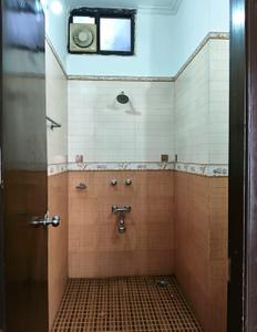 Image of 1500 Sq.ft 2 BHK Builder Floor for rent in SDR SDR Floors - 21, DLF Phase 1, Gurgaon for Rs. 43000