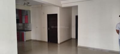 Living Room Image of 1898 Sq.ft 3 BHK Apartment / Flat for rent in Kingswood Court, Crossings Republik Ghaziabad for Rs. 25000