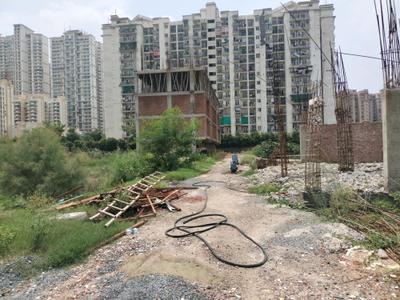 Image of 900 Sq.ft Residential Plot / Land for sale in Centrum Estates 76, Sector 76, Noida for Rs. 17500000