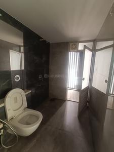 Bathroom Image of 1250 Sq.ft 3 BHK Apartment / Flat for sale in Dadar East Mumbai for Rs. 52500000