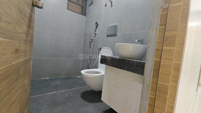 Image of 2335 Sq.ft 3 BHK Apartment / Flat for rent in Shivalik Green View, Shantigram, Ahmedabad for Rs. 40000