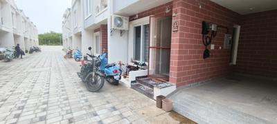 Image of 1739 Sq.ft 3 BHK Villa for rent in VGN Pride De Villa, Padur, Chennai for Rs. 43000