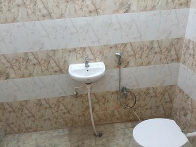 Bathroom Image of 550 Sq.ft 1 BHK Builder Floor for rent in Chhataripur Varanasi for Rs. 6000