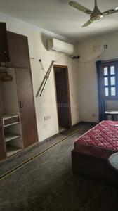 Bedroom Image of 12000 Sq.ft 12 BHK Independent House for sale in Sector 93B Noida for Rs. 120000000