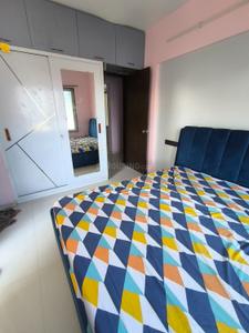Bedroom Image of 800 Sq.ft 2 BHK Apartment / Flat for rent in Prasun Loreto, Kharadi Pune for Rs. 40000