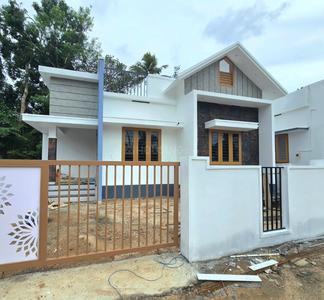 Image of 750 Sq.ft 2 BHK Independent House for sale in North Parvur, Kochi for Rs. 3300000