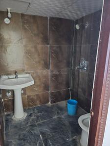 Bathroom Image of 1074 Sq.ft 3 BHK Apartment / Flat for sale in Migsun Vilaasa, Eta II Greater Noida for Rs. 8500000