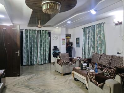 Living Room Image of 1100 Sq.ft 3 BHK Apartment / Flat for sale in Mahavir Enclave New Delhi for Rs. 7800000