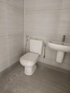 Common Bathroom Image of 1200 Sq.ft 2 BHK Apartment / Flat for sale in Kumar Park Infinia L1 K3 And I4, Fursungi Pune for Rs. 8500000