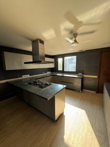 Kitchen Image of 7200 Sq.ft 4 BHK Builder Floor for rent in Panchsheel Park New Delhi for Rs. 700000