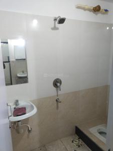 Bathroom Image of 914 Sq.ft 2 BHK Apartment / Flat for rent in Scheme No 140 Indore for Rs. 23000