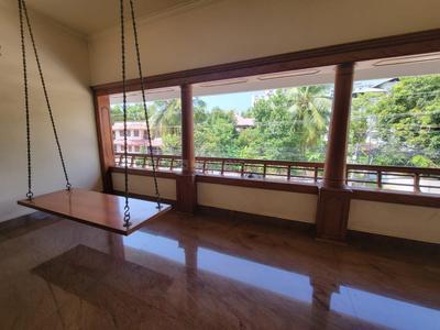 Bedroom Image of 5500 Sq.ft 4 BHK Independent House for sale in Kadavanthra Kochi for Rs. 75000000