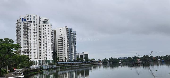 Prestige Neptunes Courtyard Main Image 1