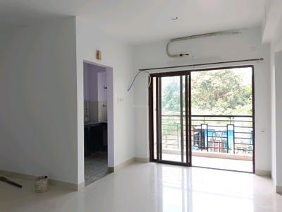 Living Room Image of 930 Sq.ft 2 BHK Apartment / Flat for rent in Primarc Southwinds, Rajpur Kolkata for Rs. 17000