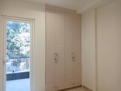 Bedroom Image of 1350 Sq.ft 3 BHK Builder Floor for sale in Paschim Vihar New Delhi for Rs. 21000000