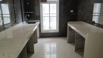 Kitchen Image of 800 Sq.ft 2 BHK Apartment / Flat for sale in Malad West Mumbai for Rs. 18000000