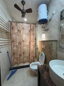 Bathroom Image of 2500 Sq.ft 3 BHK Apartment / Flat for rent in Sector 23 Gurgaon for Rs. 60000