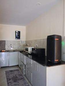 Kitchen Image of 1600 Sq.ft 2 BHK Villa for sale in Dkrrish Green Beauty Farms, Nagli Sabapur Noida for Rs. 9600000