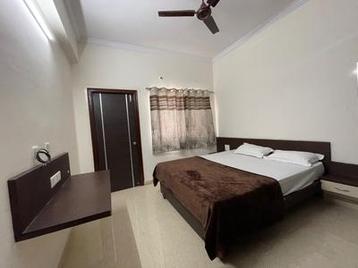 Bedroom Image of 2100 Sq.ft 3 BHK Apartment / Flat for rent in Shamshabad Hyderabad for Rs. 30000