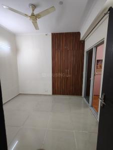 Bedroom Image of 1045 Sq.ft 3 BHK Apartment / Flat for sale in Amrapali Dream Valley, Noida Extension Greater Noida for Rs. 7200000