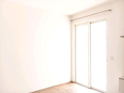 Bedroom Image of 1757 Sq.ft 3 BHK Apartment / Flat for rent in Experion The Heartsong, Sector 108 Gurgaon for Rs. 40000