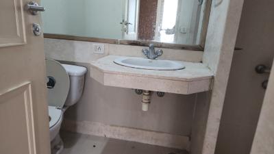 Image of 999 Sq.ft 2 BHK Apartment / Flat for sale in Hiranandani Meadows, Thane West, Thane for Rs. 19500000