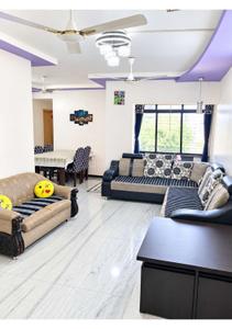 Hall Image of 1360 Sq.ft 3 BHK Apartment / Flat for sale in Shivalik Sanjay Tower, Satellite Ahmedabad for Rs. 10500000