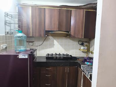 Kitchen Image of 900 Sq.ft 2 BHK Builder Floor for rent in Arjun Nagar New Delhi for Rs. 28000