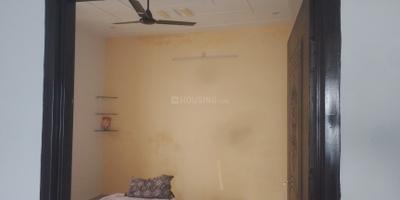 Bedroom Image of 1300 Sq.ft 2 BHK Builder Floor for rent in Jankipuram Garden Lucknow for Rs. 9000