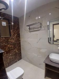 Image of 500 Sq.ft 1 BHK Builder Floor for rent in Sector 17, Gurgaon for Rs. 32000