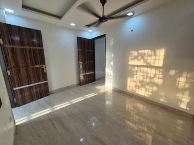 Bedroom Image of 1000 Sq.ft 2 BHK Builder Floor for rent in Ramesh Nagar New Delhi for Rs. 25999