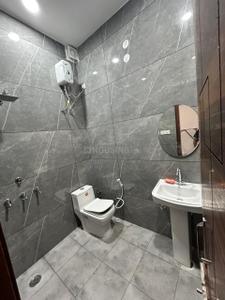 Bathroom Image of 1400 Sq.ft 3 BHK Builder Floor for rent in Sector 77 Mohali for Rs. 38000