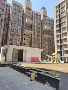 Image of 2439 Sq.ft 3 BHK Apartment / Flat for sale in Kameshwar Elite 140, Bodakdev, Ahmedabad for Rs. 18500000