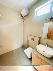 Image of 1750 Sq.ft 2 BHK Apartment / Flat for rent in Jeevan Bima Nagar, Bengaluru for Rs. 80000