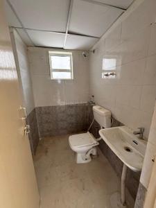 Bathroom Image of 710 Sq.ft 3 BHK Apartment / Flat for sale in ROF Aalayas Phase 2, Sector 102 Gurgaon for Rs. 8500000