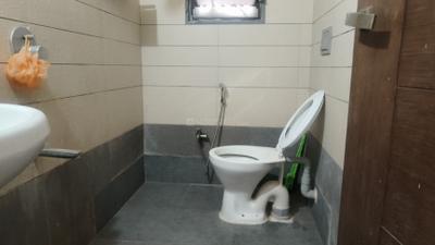 Image of 813 Sq.ft 2 BHK Apartment / Flat for rent in Mainland Camelot Royale, Viman Nagar, Pune for Rs. 55000