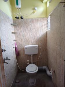Image of 650 Sq.ft 2 BHK Apartment / Flat for sale in South Dum Dum, Kolkata for Rs. 2500000