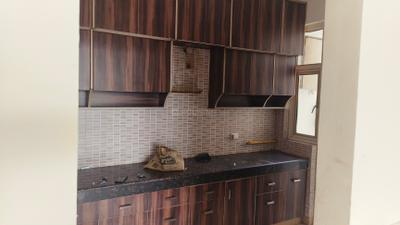 Kitchen Image of 1600 Sq.ft 3 BHK Apartment / Flat for rent in Grand Omaxe, Sector 93B Noida for Rs. 44000